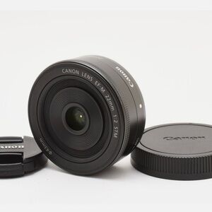 Canon EF-M 22mm f/2 STM Lens in Black